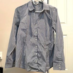 Express women’s long sleeve blouse